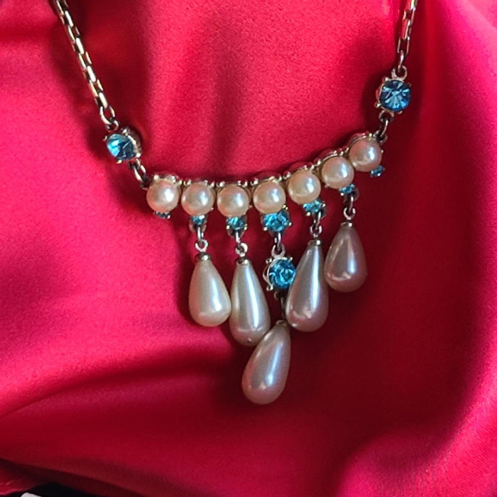 Elegant Pearl and Blue Gem Necklace Unique